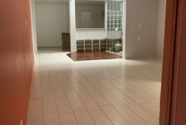 Casa à venda Conj. Res. Pombeva com 181m² - 3 dormitórios -  vagas - R$ 740.000 - 328457022-cb4854f4-d9d1-4078-839d-a02ad3f94893.jpeg