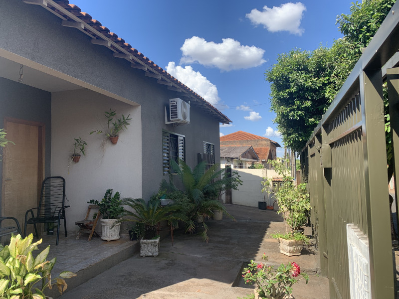 Casa à venda Vila Toninho com 450m² e 5 quartos por R$ 400.000 - 1501717247-f6c7a1b2-8625-4195-bf19-216e5b14eb96.jpeg