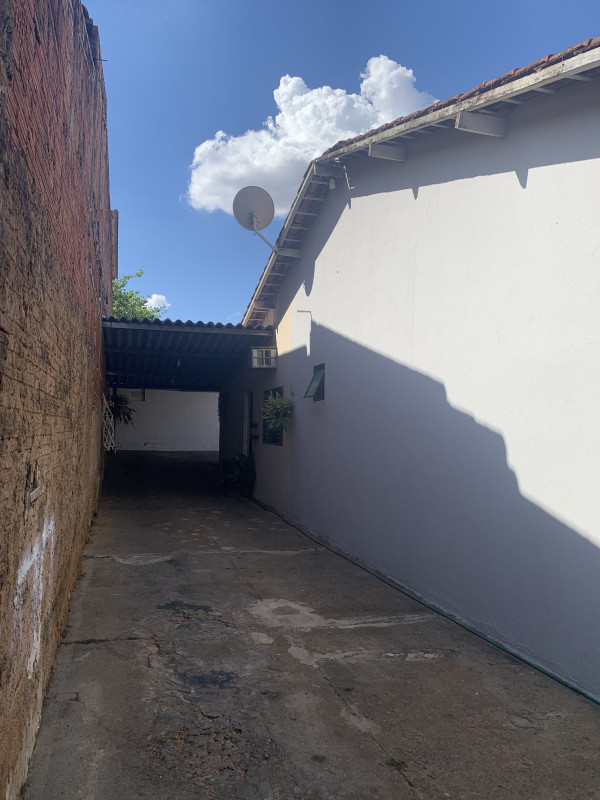 Casa à venda Vila Toninho com 450m² e 5 quartos por R$ 400.000 - 1857214599-ff16f9cb-f327-4553-ac94-6e43829536e5.jpeg