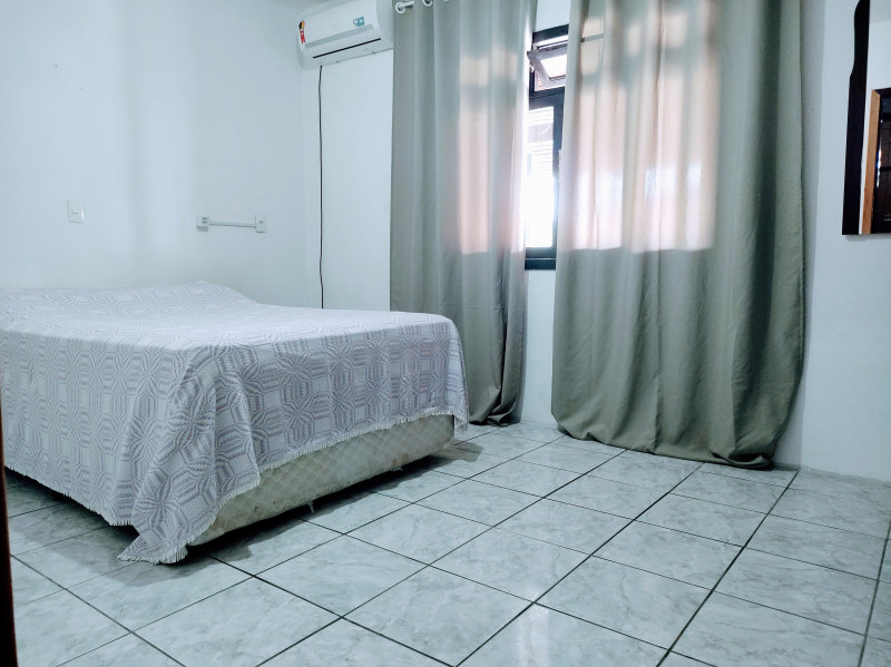 Casa à venda Itoupavazinha com 180m² e 4 quartos por R$ 330.000 - 1108034823-img-20221005-1301562412.jpg
