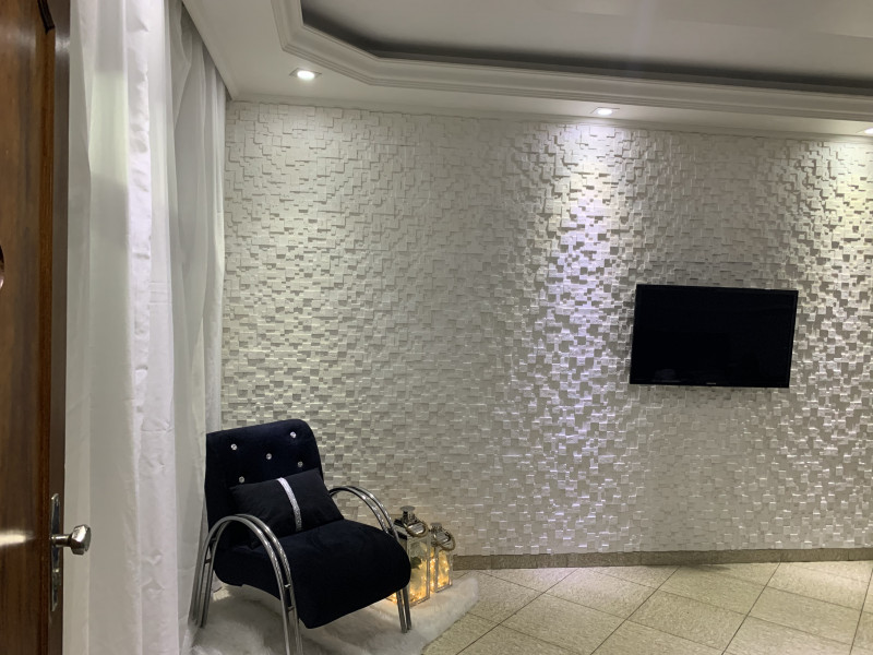 Casa à venda Jardim Guanca com 238m² e 3 quartos por R$ 1.000.000 - 1327870595-74f2d9d6-c4c2-417d-9187-98efccc54359.jpeg