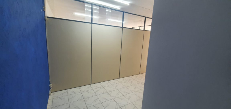 Comercial à venda Centro com 63m² e 1 quarto por R$ 160.000 - 1510987709-whatsapp-image-2023-01-06-at-12.jpeg