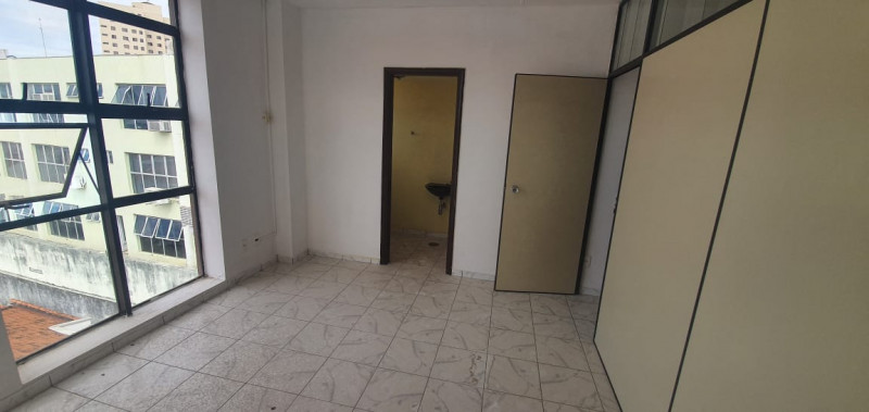 Comercial à venda Centro com 63m² e 1 quarto por R$ 160.000 - 1783190498-whatsapp-image-2023-01-06-at-12.jpeg