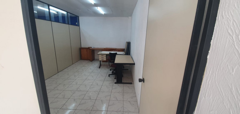 Comercial à venda Centro com 63m² e 1 quarto por R$ 160.000 - 519536471-whatsapp-image-2023-01-06-at-12.jpeg