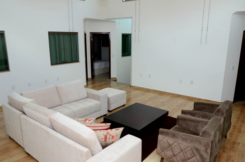 Comercial à venda Centro com 16000m² e 1 quarto por R$ 2.800.000 - 1021758800-dsc-3333.jpg