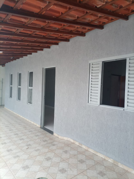 Casa à venda Jardim Ipê III com 200m² e 4 quartos por R$ 250.000 - 1825865348-img-20230107-wa0032.jpg