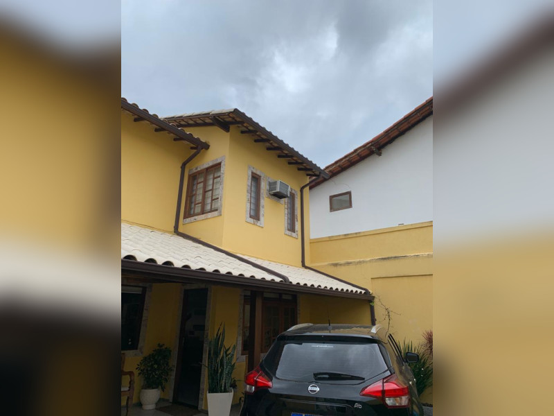 Casa à venda Anil com 422m² e 4 quartos por R$ 1.050.000 - 01-02-varanda-frente.jpeg