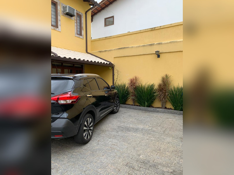 Casa à venda Anil com 422m² e 4 quartos por R$ 1.050.000 - 01-03-varanda-frente.jpeg