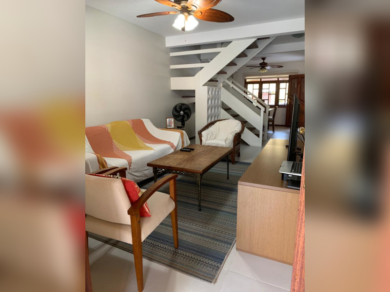 Casa à venda Anil com 422m² e 4 quartos por R$ 1.050.000 - 02-sala-01.jpeg