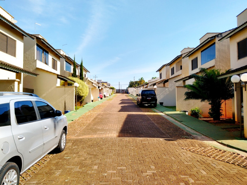 Casa de condomínio à venda Setor Santa Luzia com 120m² e 3 quartos por R$ 460.000 - 1860409713-43313dac-aaee-4a07-9a49-cbb43e98df83.jpeg
