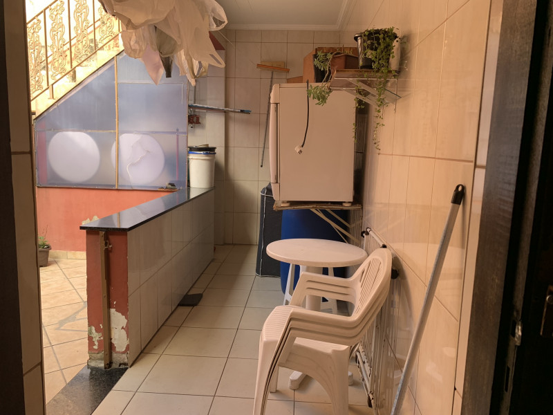 Casa à venda Cidade Líder com 299m² e 6 quartos por R$ 560.000 - 607598507-lavanderia.JPEG