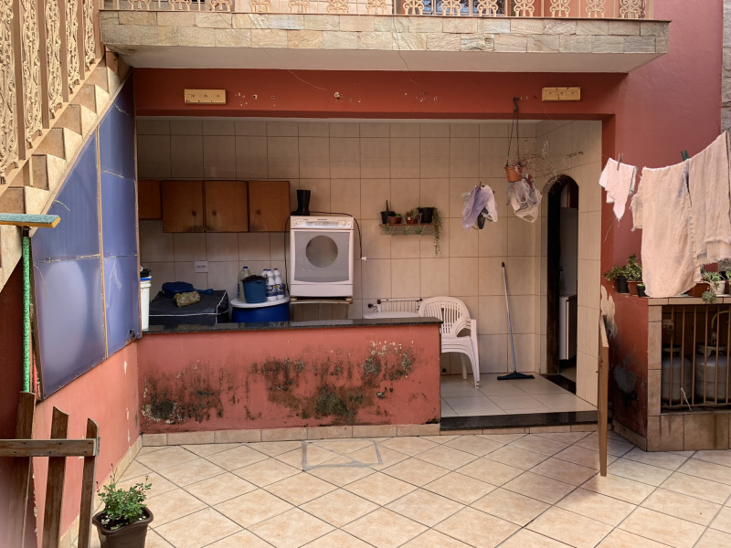 Casa à venda Cidade Líder com 299m² e 6 quartos por R$ 560.000 - 765383621-quintal-2.JPEG