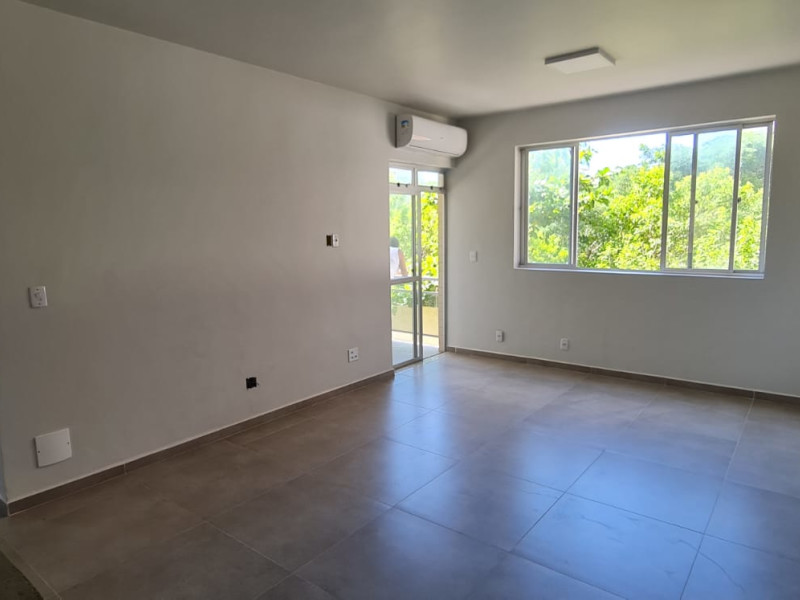 Apartamento à venda Braga com 72m² e 2 quartos por R$ 449.000 - 8bf6ce1b-f540-4c57-8d8f-7ef708152000.jpeg