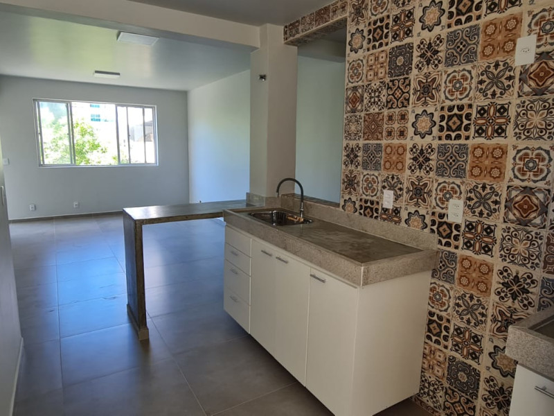 Apartamento à venda Braga com 72m² e 2 quartos por R$ 449.000 - e27022b5-211b-4b4f-ba77-ed8a9b45a852.jpeg