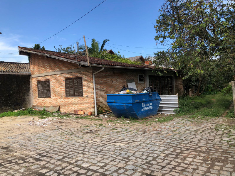 Terreno à venda Rio Tavares com 4400m² e 1 quarto por R$ 8.000.000 - 571514317-photo-2022-11-10-14-32-50-3.jpg