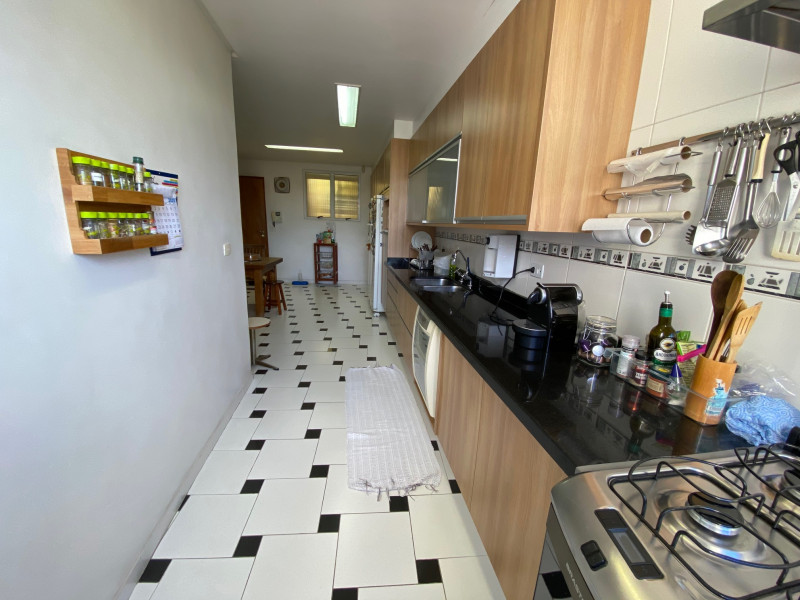 Casa à venda Perdizes com 440m² e 4 quartos por R$ 2.990.000 - 1078102483-cozinha-02.jpg