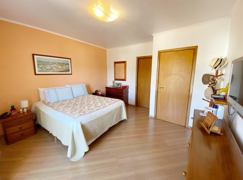 Casa à venda Perdizes com 440m² e 4 quartos por R$ 2.990.000 - 1303459923-suite-principal.jpg