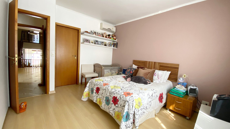 Casa à venda Perdizes com 440m² e 4 quartos por R$ 2.990.000 - 885740660-suite-02a.jpg
