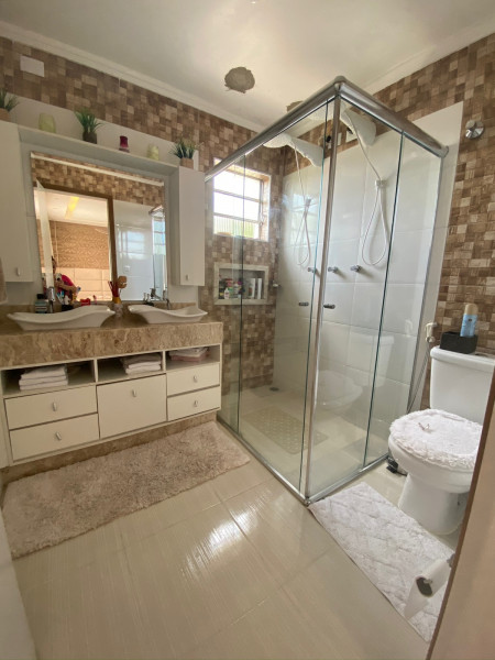 Casa à venda Vila João Batista com 300m² e 7 quartos por R$ 1.490.000 - 516543634-photo-2023-01-06-13-29-34.jpg