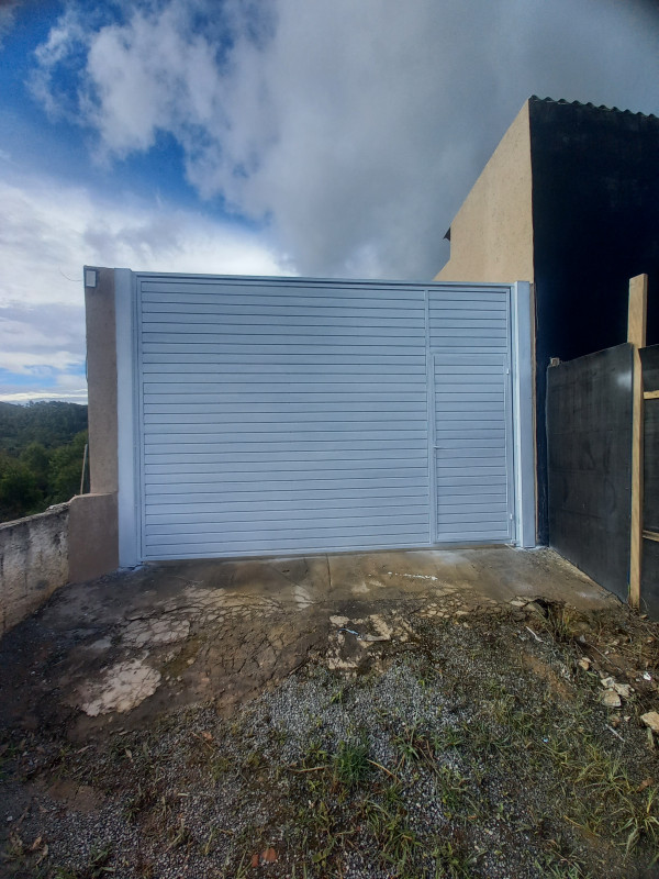 Chácara à venda Centro com 170m² e 4 quartos por R$ 380.000 - 395230492-20221227-162236.jpg