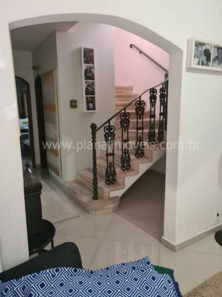 Casa à venda Vila Mariana com 300m² e 3 quartos por R$ 2.000.000 - 1002051057-5b533a49-6a81-481e-88ad-71bb20e891ab.jpeg