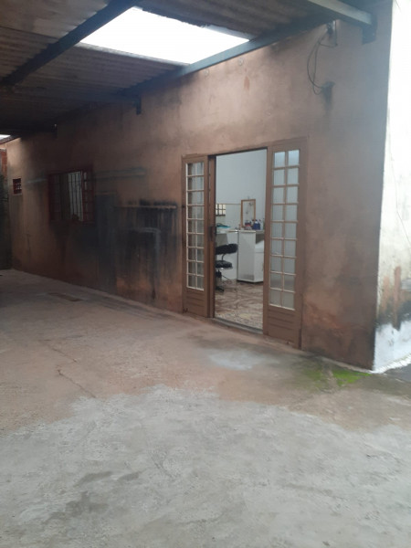 Casa à venda Ceilândia com 300m² e 2 quartos por R$ 190.000 - 1373498099-img-20230104-wa0151.jpg