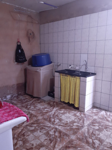 Casa à venda Ceilândia com 300m² e 2 quartos por R$ 190.000 - 780538952-img-20230104-wa0147.jpg