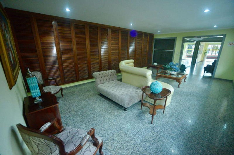 Apartamento à venda Vila Bocaina com 200m² e 4 quartos por R$ 600.000 - 583120290-df96f39a-2ca7-420f-8d2a-04a57066341c.jpeg