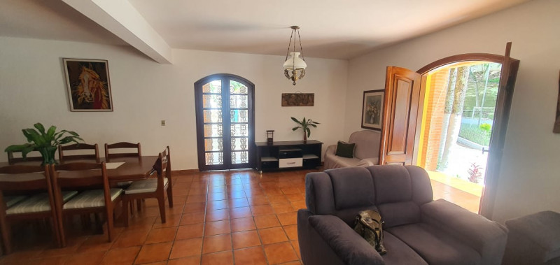 Chácara à venda Parque Industrial do Pinheirinho com 406m² e 4 quartos por R$ 950.000 - 1867934088-whatsapp-image-2020-12-01-at-17.jpeg