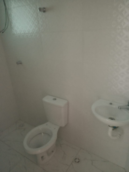 Casa de condomínio à venda Vila Ramos com 50m² e 2 quartos por R$ 230.000 - 584636898-banheiro-c.jpg