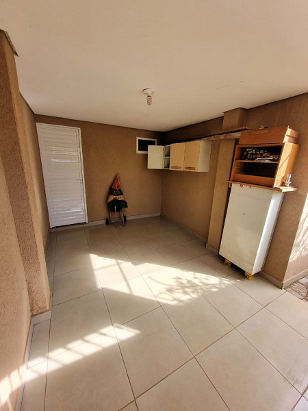 Casa à venda Jardim Paulista com 88m² e 3 quartos por R$ 380.000 - 240190426-garagem.jpg
