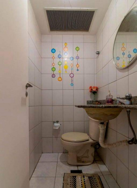 Apartamento à venda Tijuca com 122m² e 3 quartos por R$ 990.000 - 1299973721-lavabo.jpeg