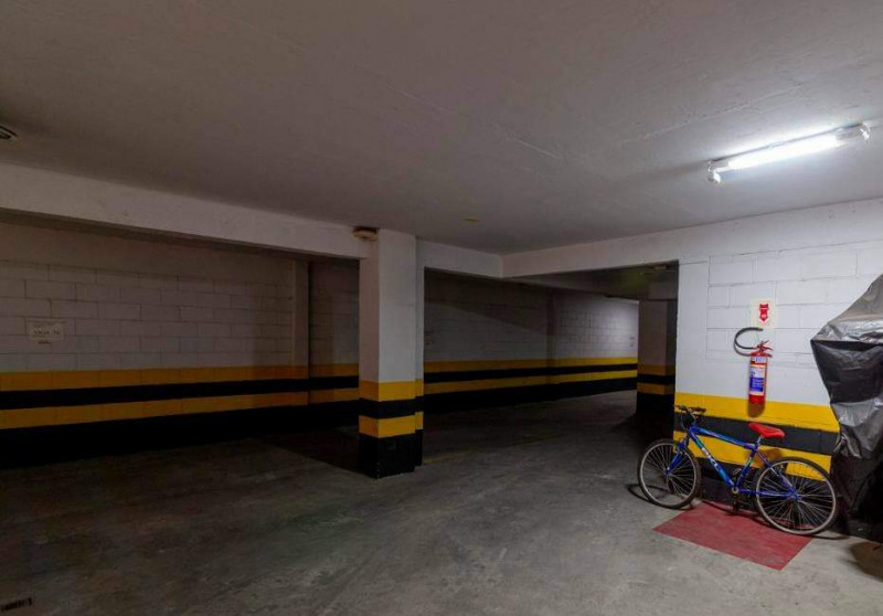 Apartamento à venda Tijuca com 122m² e 3 quartos por R$ 990.000 - 1388219746-garagem2.jpeg