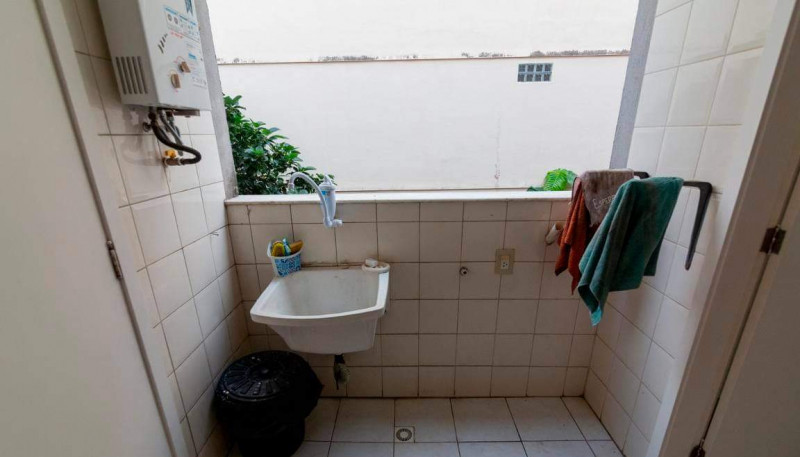 Apartamento à venda Tijuca com 122m² e 3 quartos por R$ 990.000 - 561188496-area-de-servico-com-aquecedor.jpeg