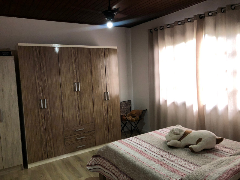 Casa à venda Centro com 337m² e 3 quartos por R$ 750.000 - 1033758094-img-20230117-wa0038.jpg