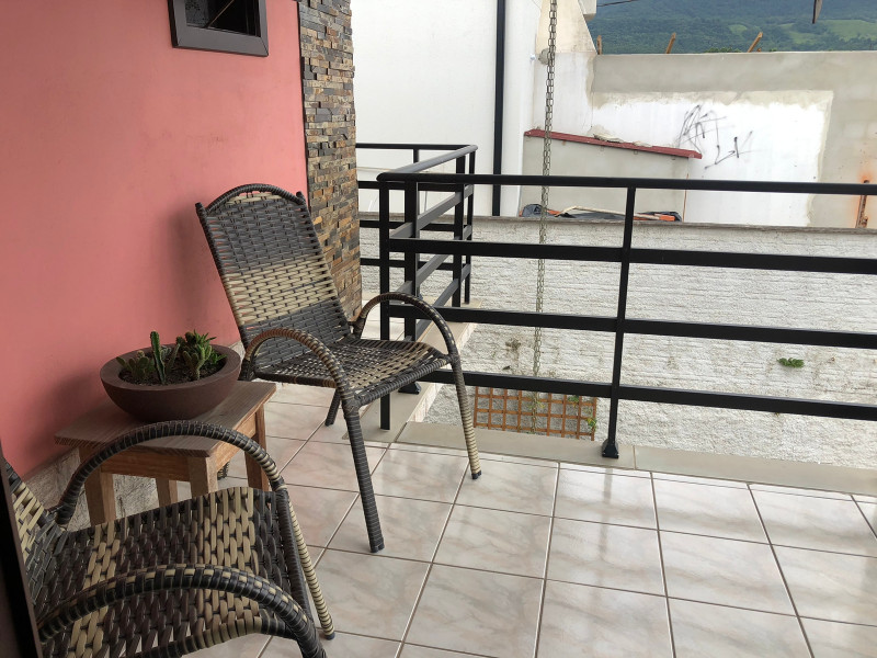 Casa à venda Centro com 337m² e 3 quartos por R$ 750.000 - 1161037042-img-20230117-wa0066.jpg
