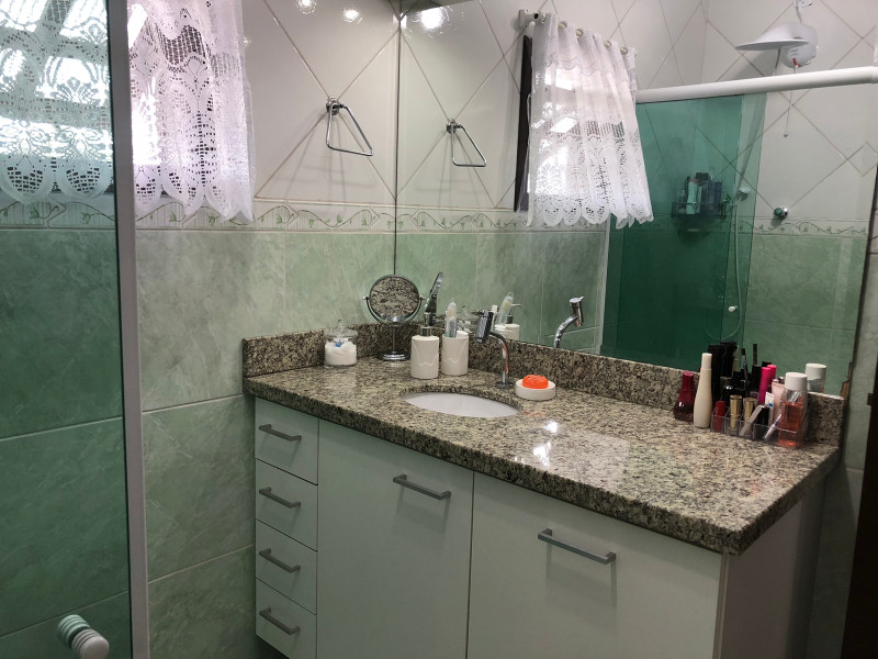 Casa à venda Centro com 337m² e 3 quartos por R$ 750.000 - 1755981620-img-20230117-wa0071.jpg