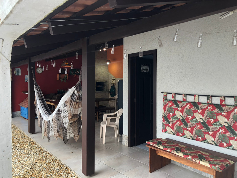 Casa à venda Centro com 337m² e 3 quartos por R$ 750.000 - 1757453299-img-20230117-wa0056.jpg