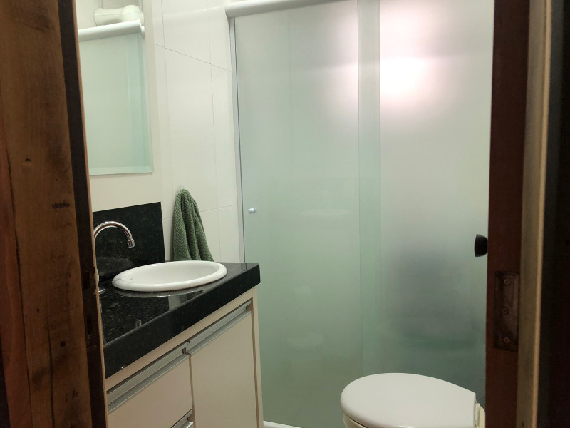 Casa à venda Centro com 337m² e 3 quartos por R$ 750.000 - 1892235056-img-20230117-wa0046.jpg