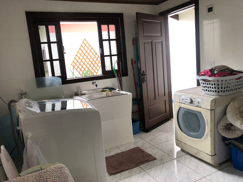 Casa à venda Centro com 337m² e 3 quartos por R$ 750.000 - 2145995023-img-20230117-wa0058.jpg