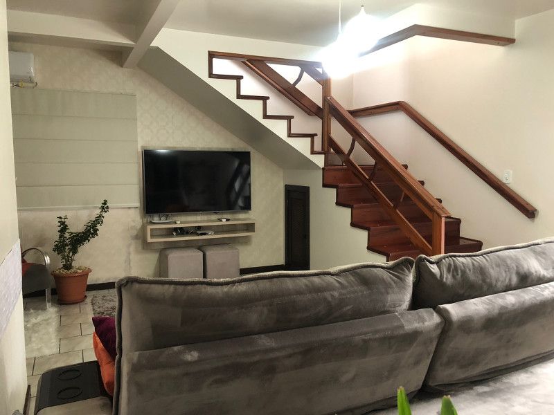 Casa à venda Centro com 337m² e 3 quartos por R$ 750.000 - 512340177-img-20230117-wa0061.jpg