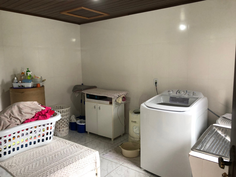 Casa à venda Centro com 337m² e 3 quartos por R$ 750.000 - 517971496-img-20230117-wa0057.jpg