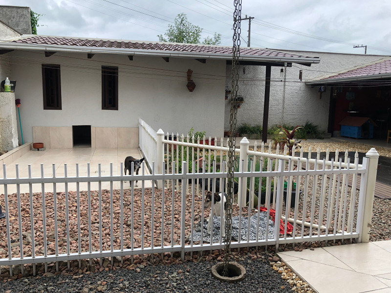 Casa à venda Centro com 337m² e 3 quartos por R$ 750.000 - 538484588-img-20230117-wa0049.jpg