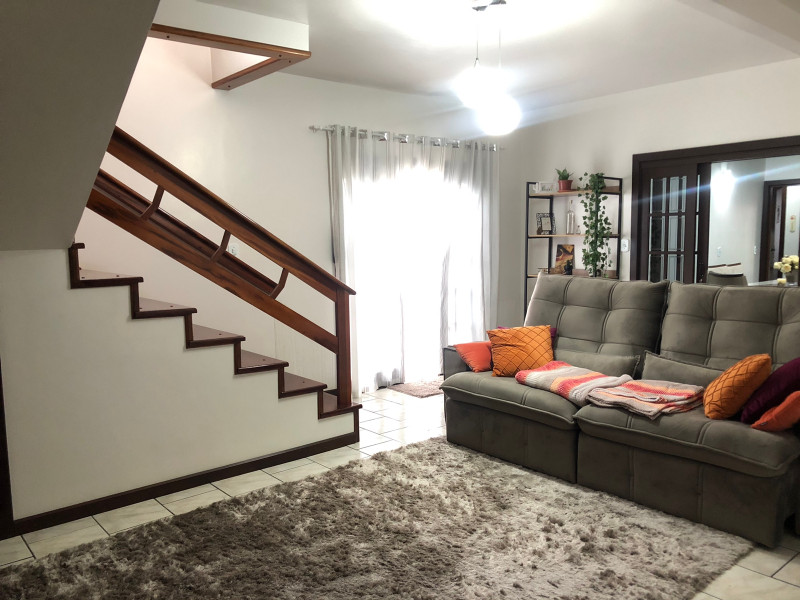 Casa à venda Centro com 337m² e 3 quartos por R$ 750.000 - 669667507-img-20230117-wa0062.jpg