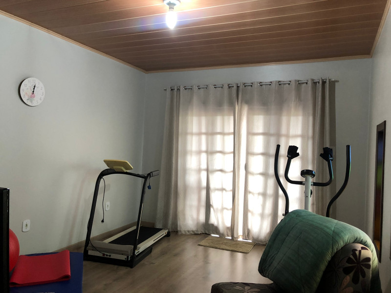 Casa à venda Centro com 337m² e 3 quartos por R$ 750.000 - 717207284-img-20230117-wa0073.jpg
