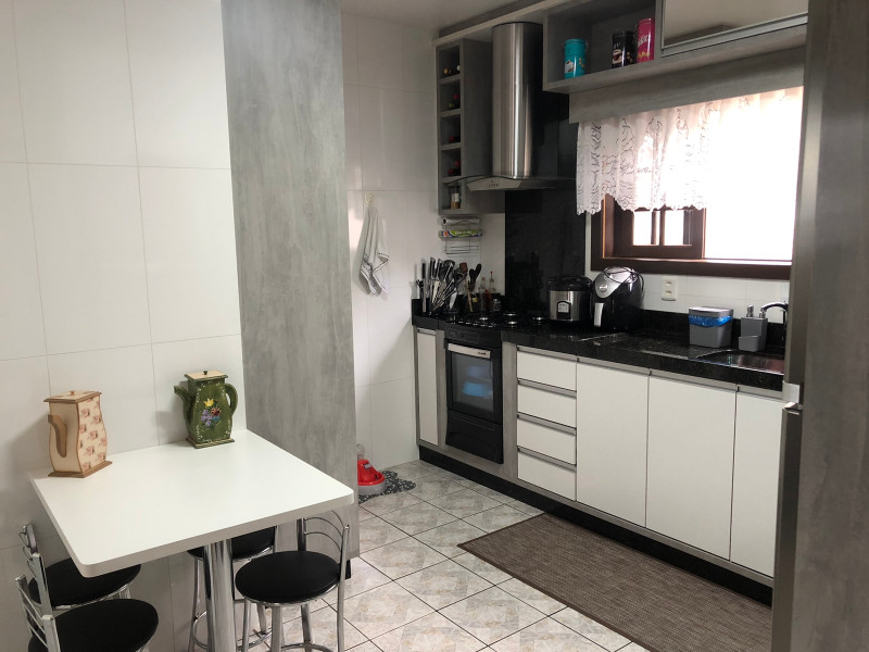 Casa à venda Centro com 337m² e 3 quartos por R$ 750.000 - 739759396-img-20230117-wa0045.jpg