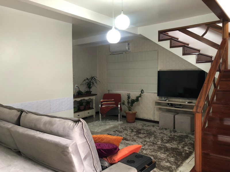 Casa à venda Centro com 337m² e 3 quartos por R$ 750.000 - 792934486-img-20230117-wa0060.jpg