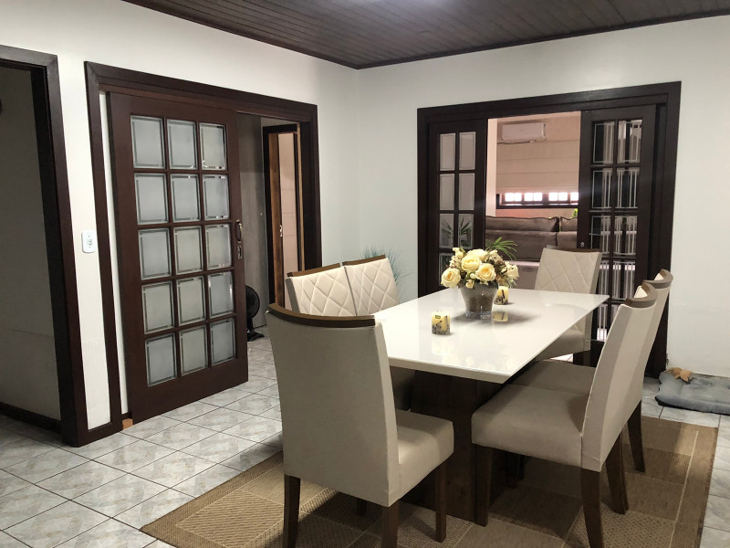 Casa à venda Centro com 337m² e 3 quartos por R$ 750.000 - 959958694-img-20230117-wa0028.jpg