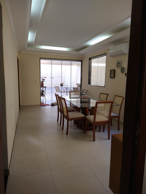 Casa à venda Vigilato Pereira com 172m² e 3 quartos por R$ 700.000 - 488668308-img-20220411-081023968.jpg