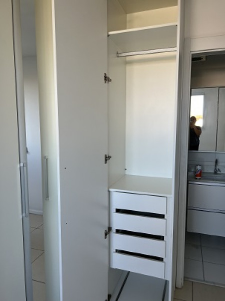 Apartamento à venda São Cristóvão com 55m² e 2 quartos por R$ 339.000 - 1473931877-15-suite-interior-armarios.jpg